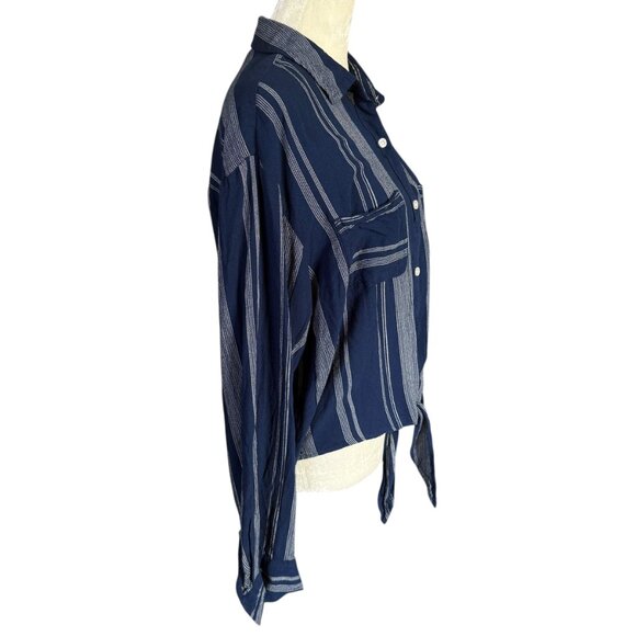 So blue and white striped collared long sleeve button down tie front shirt XL - Picture 3 of 9